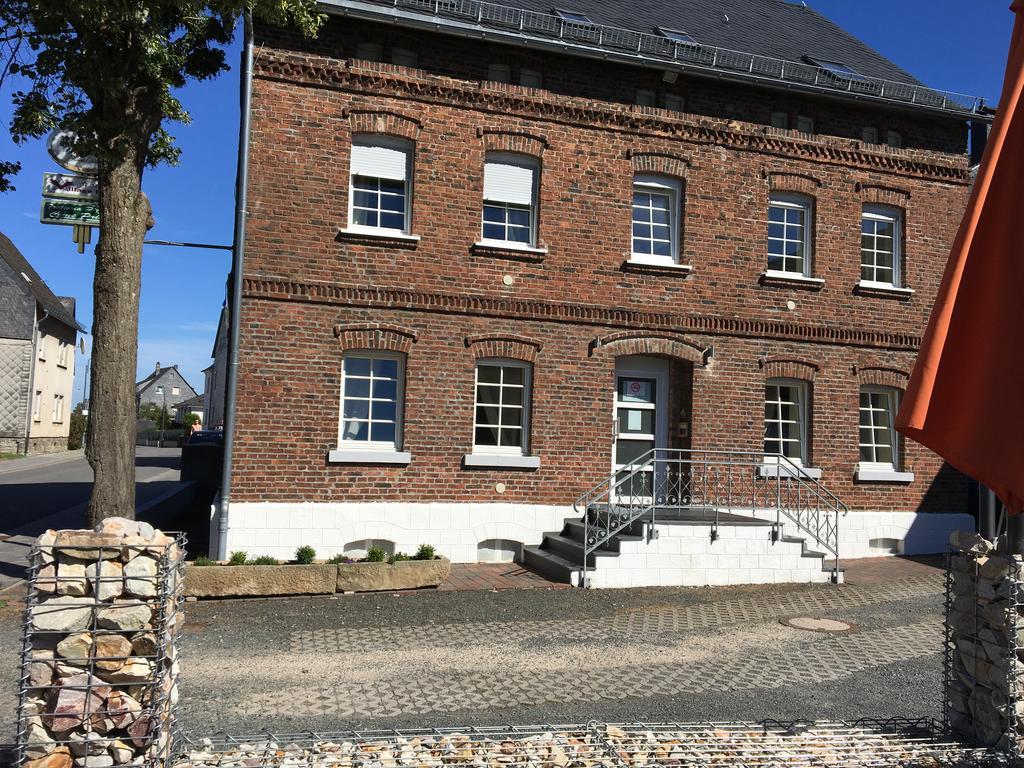 Village Hotel Lautzenhausen Exterior photo