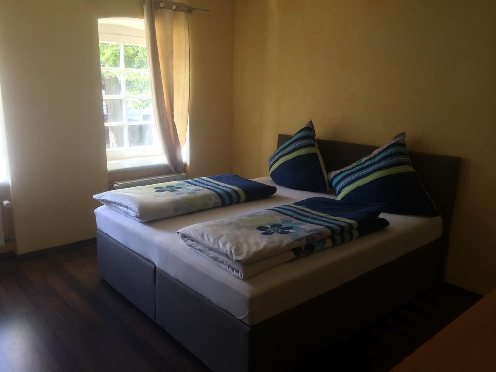 Village Hotel Lautzenhausen Room photo